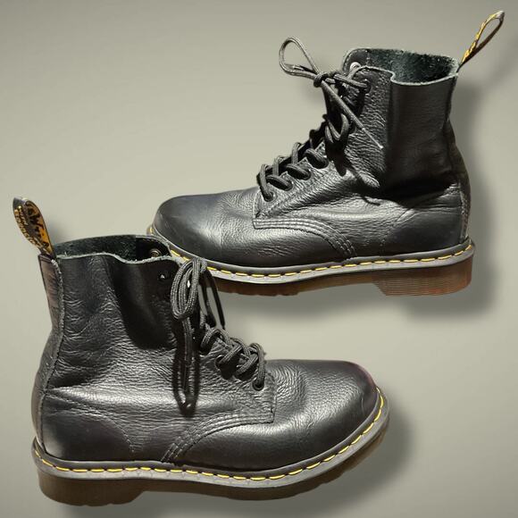 Women’s DR. Martens 1460 Pascal Black Leather Boots Excellent Condition - Picture 6 of 12